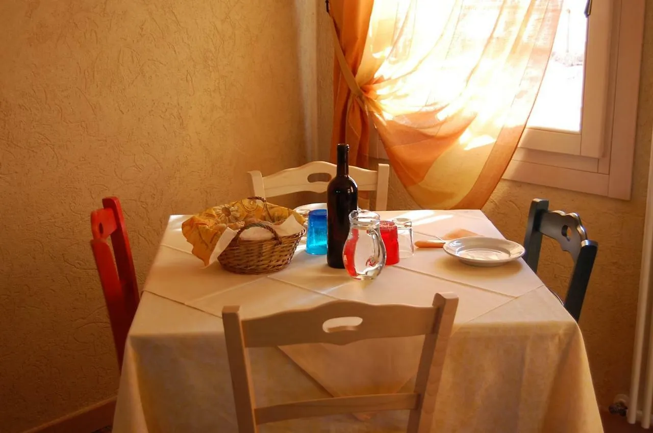 منزل الضيف مونتيبلونا  في Agriturismo Nonna Maria